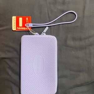 Havaianas Light Purple Wristlet